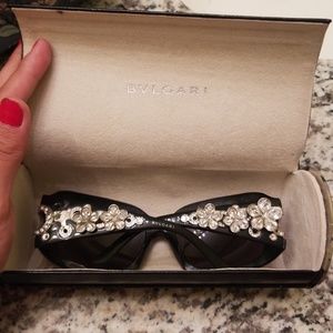BVLGARI BLACK SWAROVSKI FLOWERS SUNGLASSES